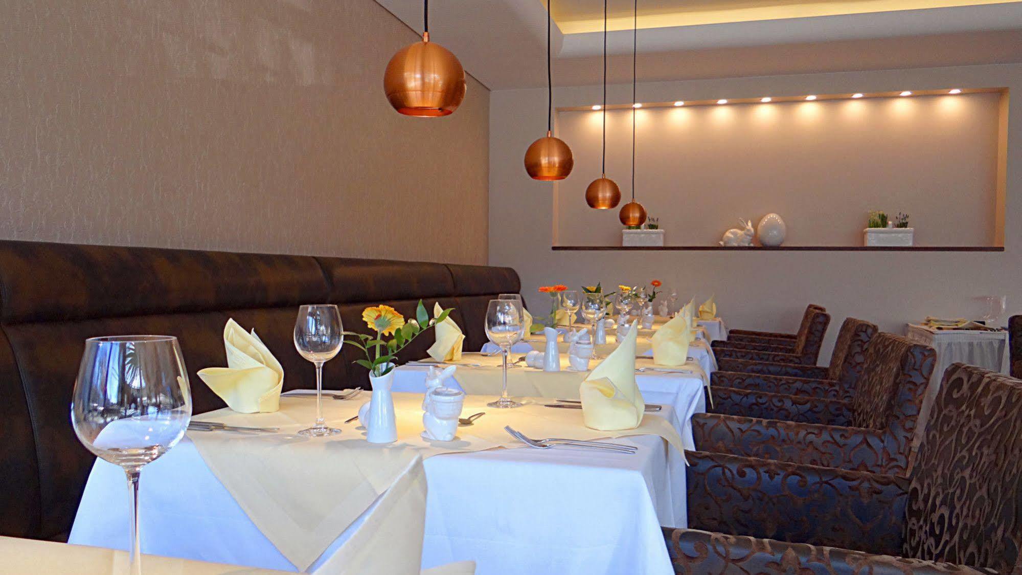 Parkhotel IV Jahreszeiten Kuehlungsborn Ngoại thất bức ảnh